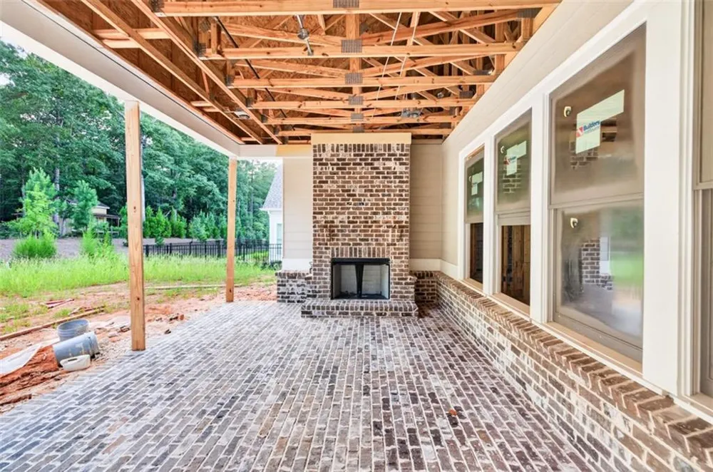 409 Lake Vista Drive Statham, GA 30666