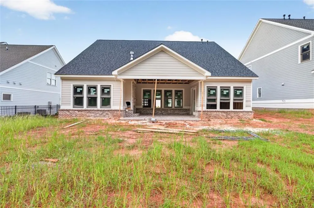 409 Lake Vista Drive Statham, GA 30666