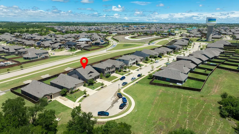 3805 S Courtney Court Heartland, TX 75126