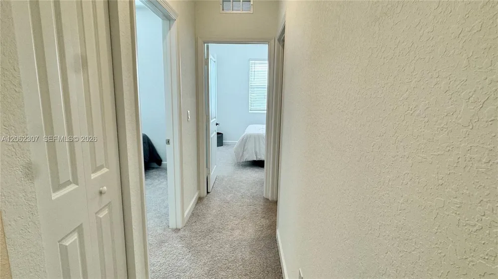401 SE Crossoak Ln #401 Port St. Lucie, FL 34984