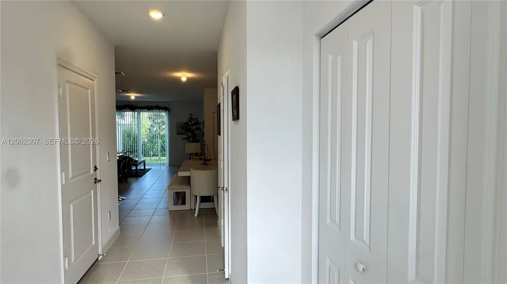 401 SE Crossoak Ln #401 Port St. Lucie, FL 34984