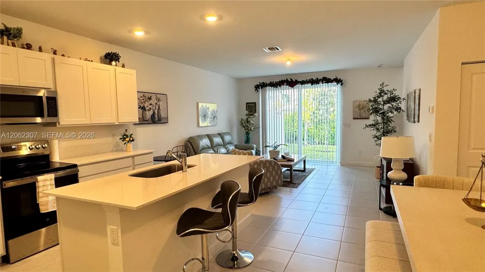 401 SE Crossoak Ln #401 Port St. Lucie, FL 34984