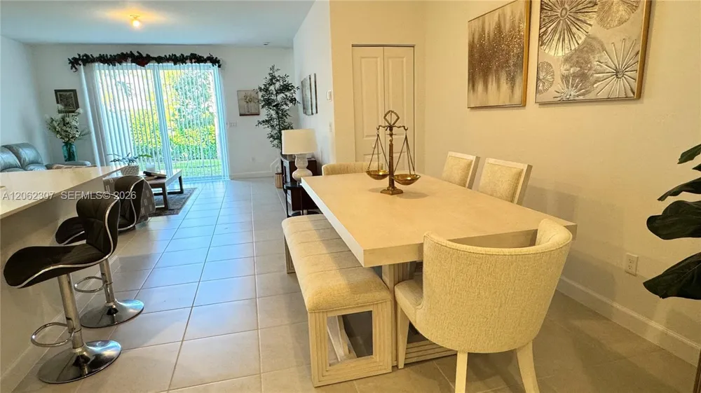 401 SE Crossoak Ln #401 Port St. Lucie, FL 34984