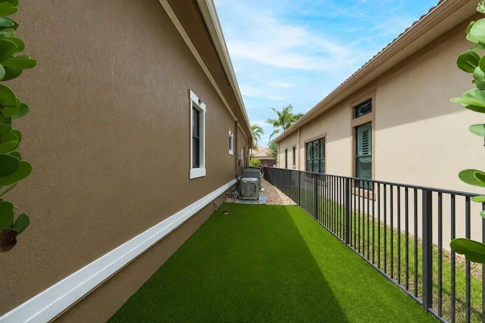 11825 KALMAR CIRCLE Parkland, FL 33076