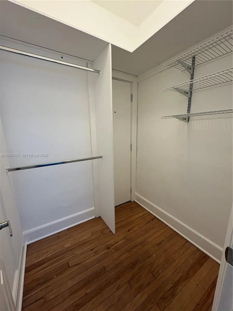 3237 SW 4th St #9 Miami, FL 33135