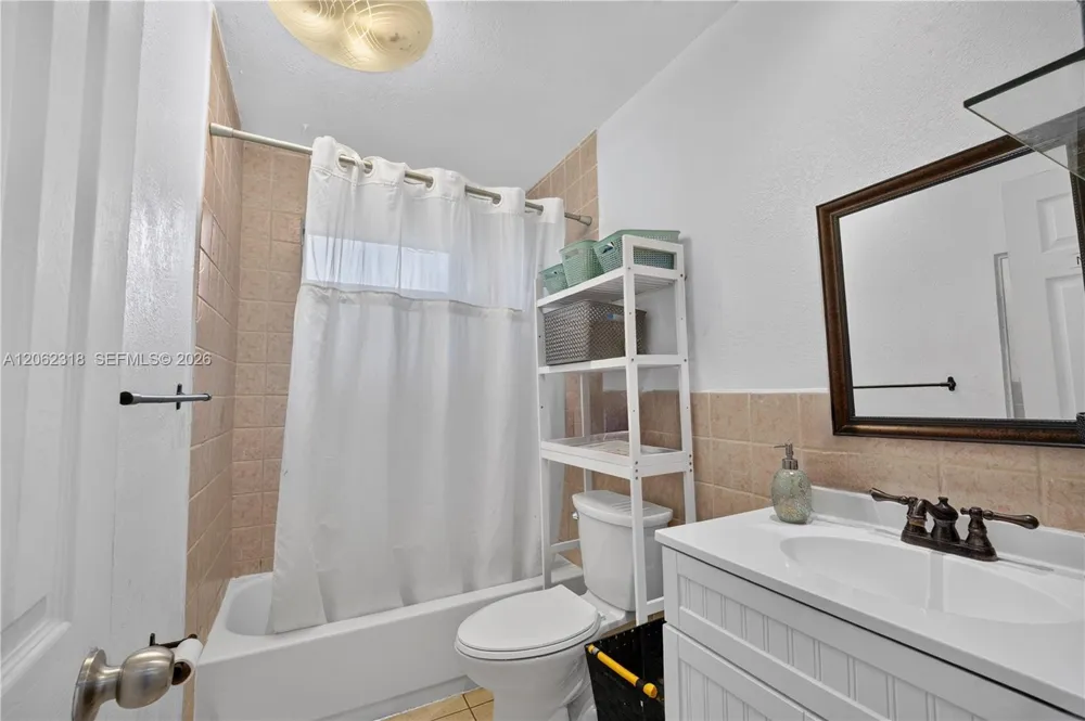 5122 SW 92nd Ter Cooper City, FL 33328