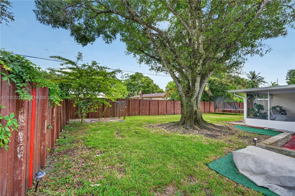 5122 SW 92nd Ter Cooper City, FL 33328