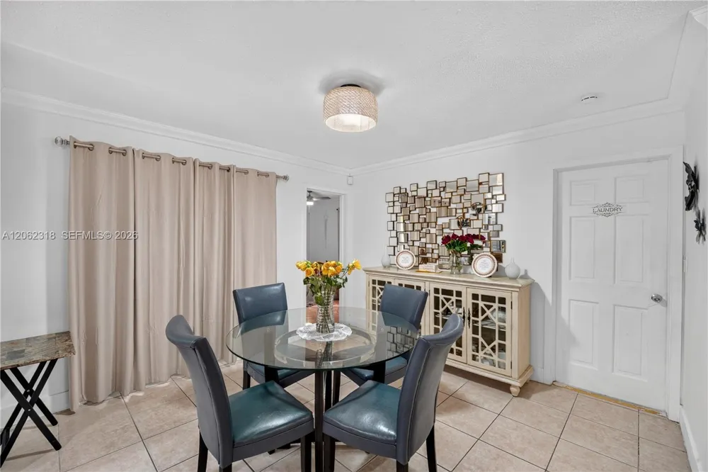 5122 SW 92nd Ter Cooper City, FL 33328