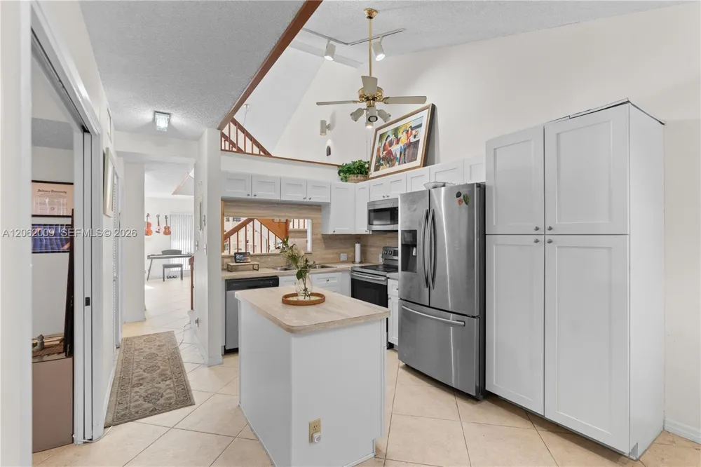 7640 NW 79th Ave #L6 Tamarac, FL 33321