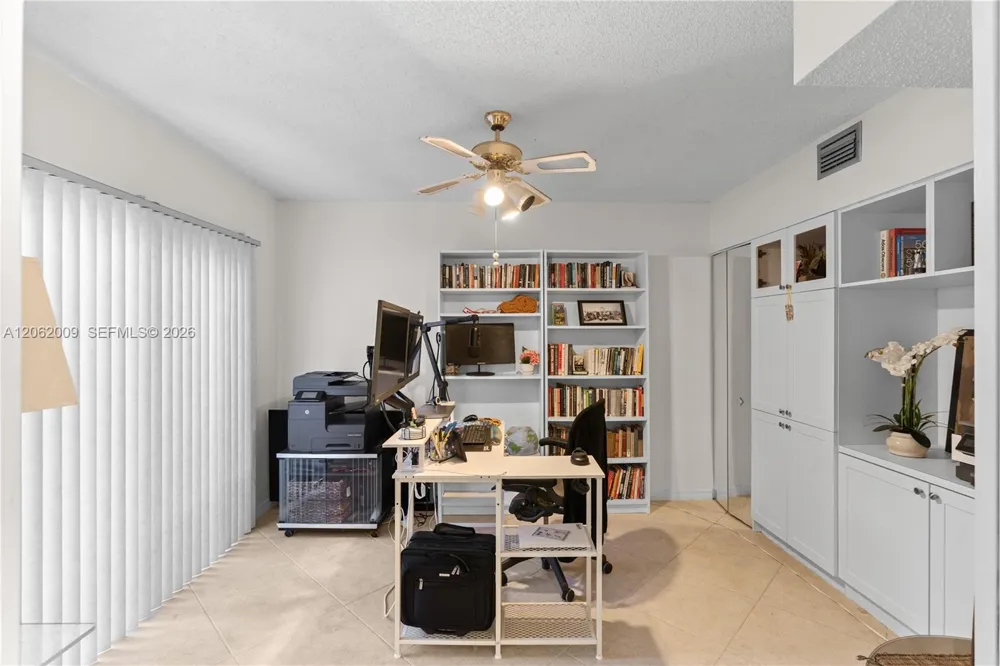 7640 NW 79th Ave #L6 Tamarac, FL 33321