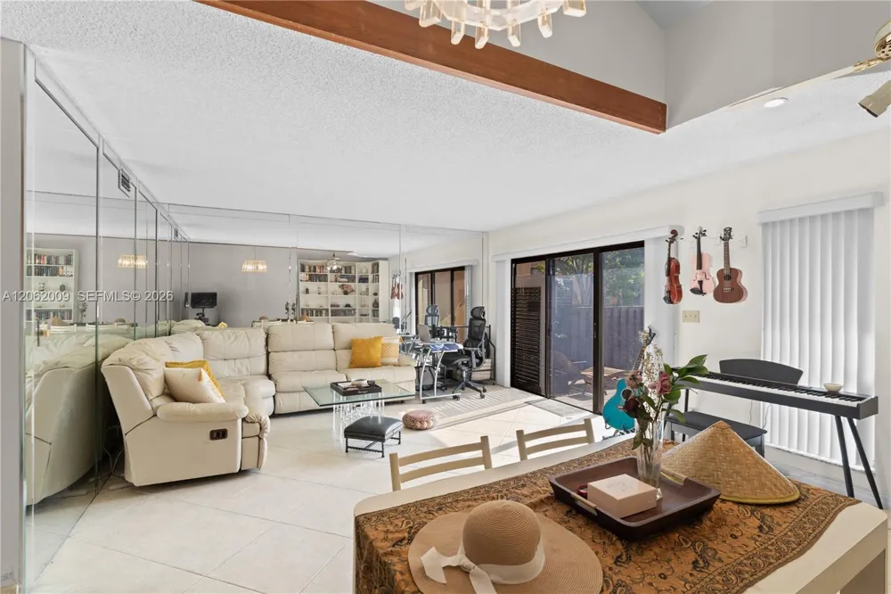 7640 NW 79th Ave #L6 Tamarac, FL 33321