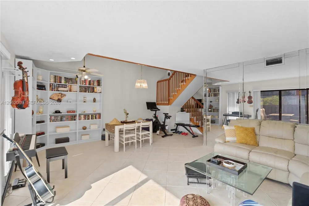7640 NW 79th Ave #L6 Tamarac, FL 33321