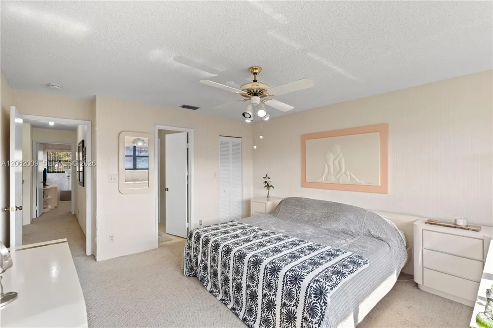 7640 NW 79th Ave #L6 Tamarac, FL 33321