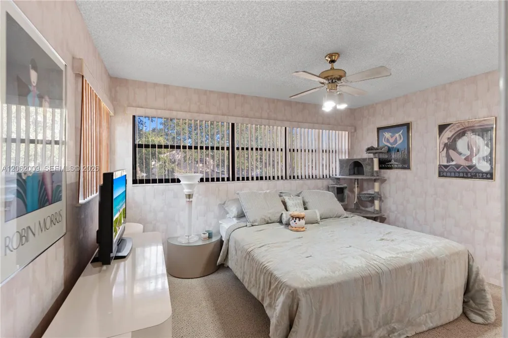 7640 NW 79th Ave #L6 Tamarac, FL 33321