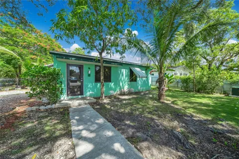 6531 SW 59th Ave