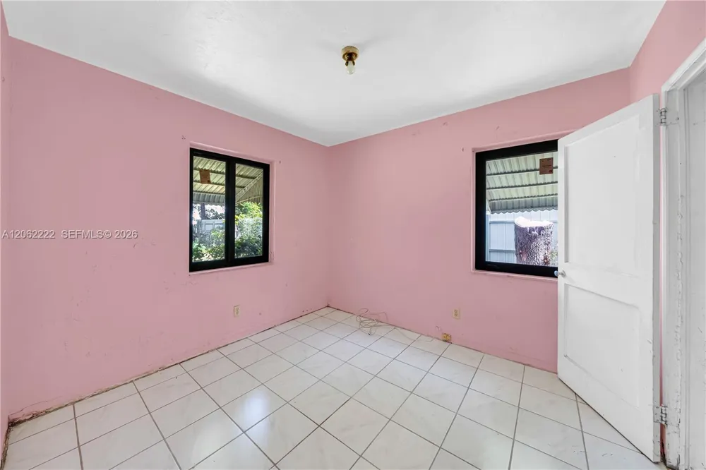 6531 SW 59th Ave South Miami, FL 33143