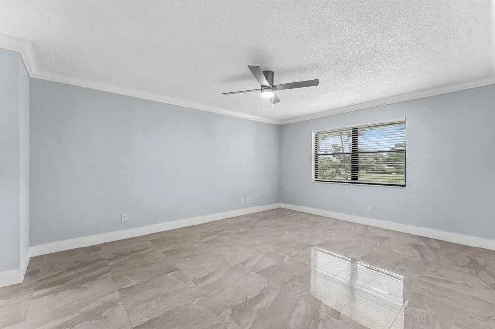 12926 Briarlake Drive #201 Palm Beach Gardens, FL 33418