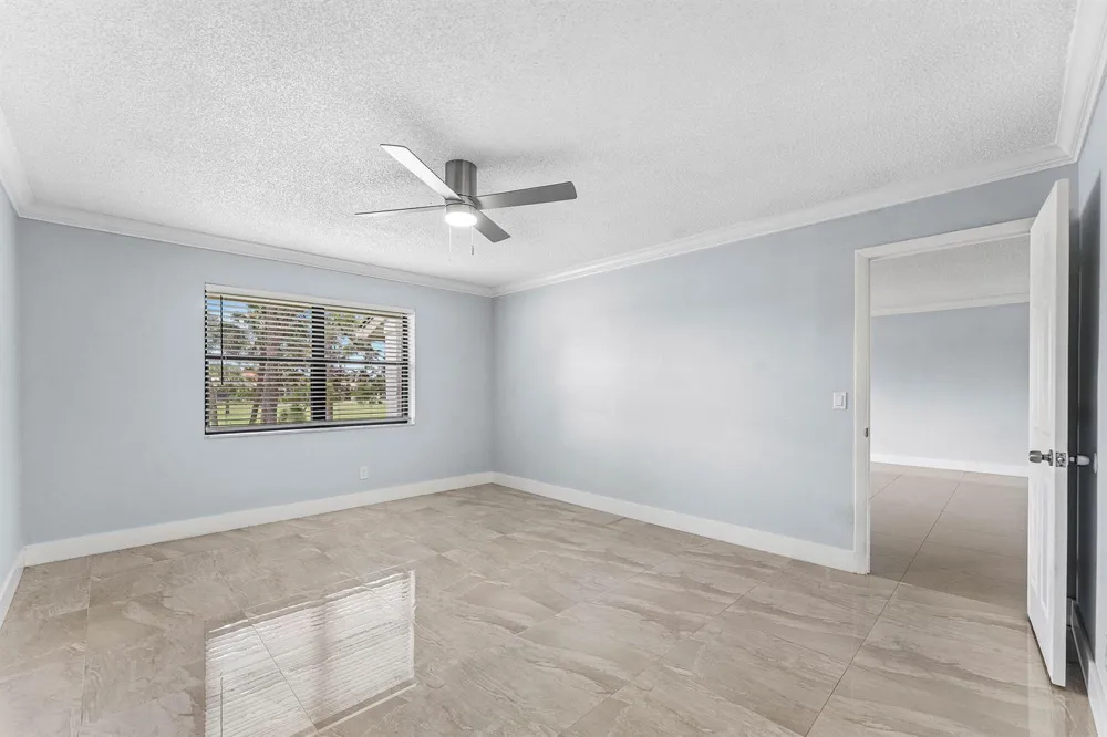 12926 Briarlake Drive #201 Palm Beach Gardens, FL 33418