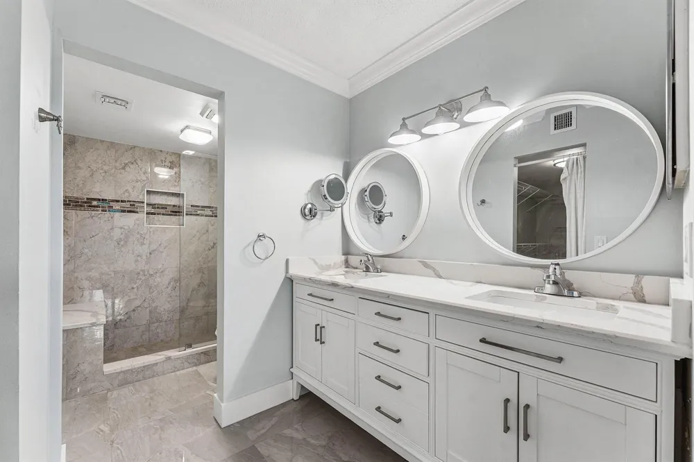 12926 Briarlake Drive #201 Palm Beach Gardens, FL 33418