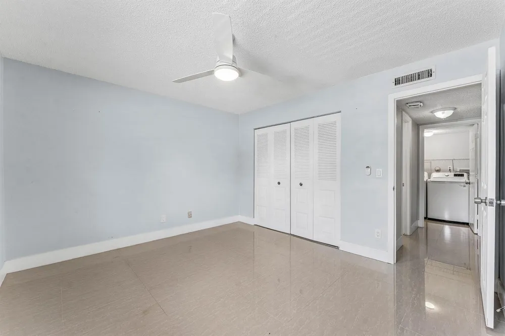 12926 Briarlake Drive #201 Palm Beach Gardens, FL 33418