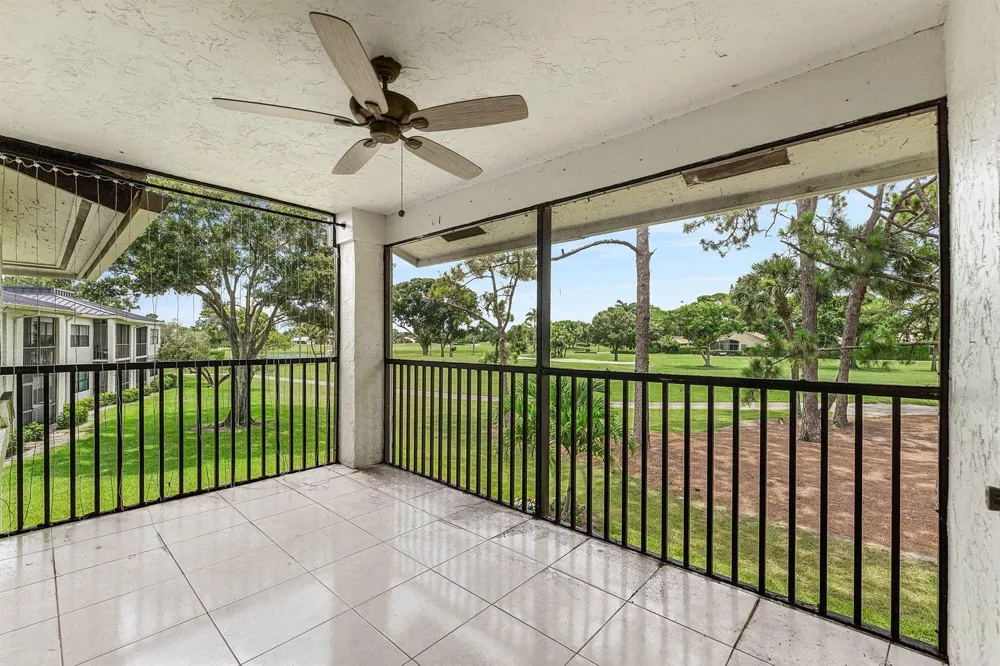 12926 Briarlake Drive #201 Palm Beach Gardens, FL 33418