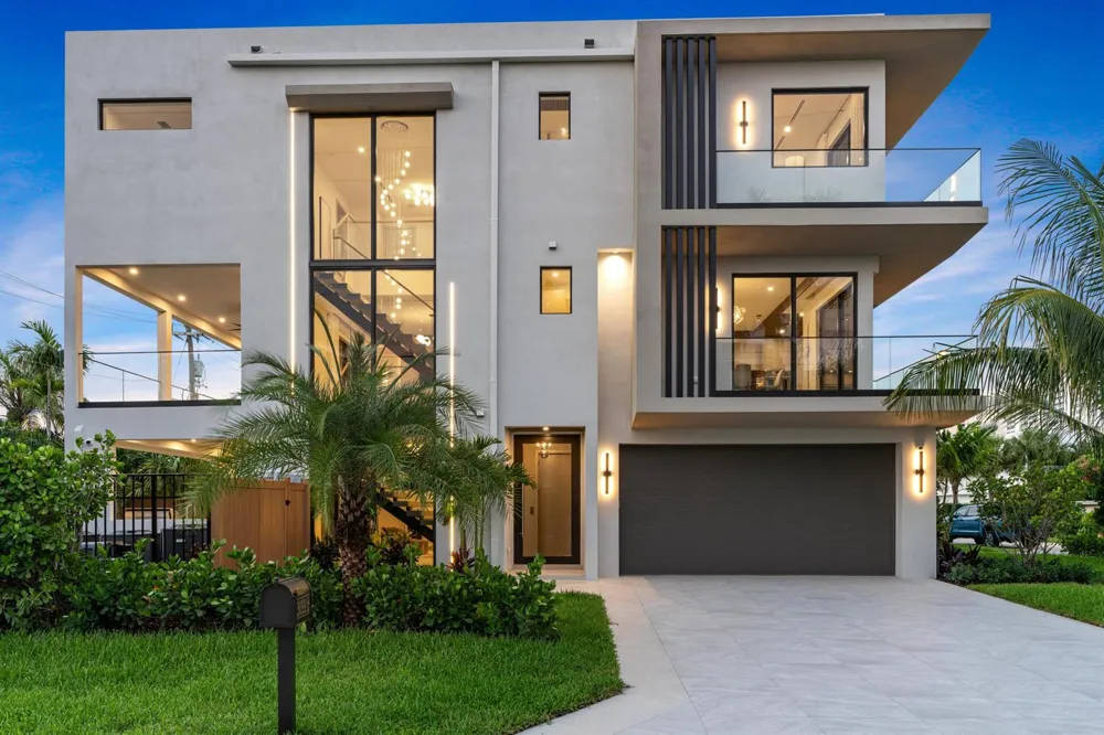 3099 Banyan Road #B Boca Raton, FL 33432