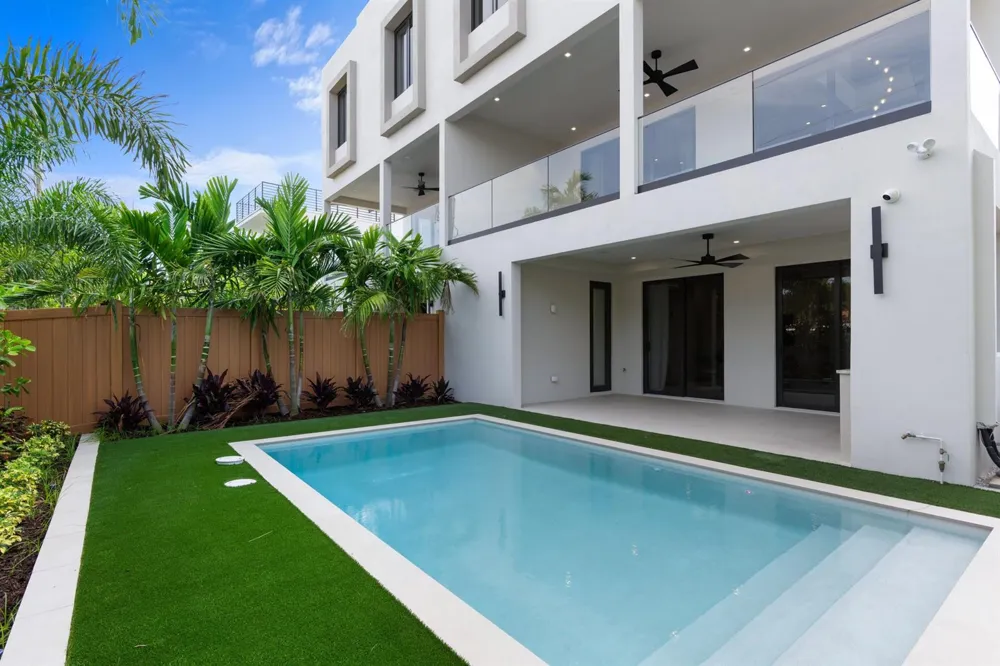 3099 Banyan Road #B Boca Raton, FL 33432