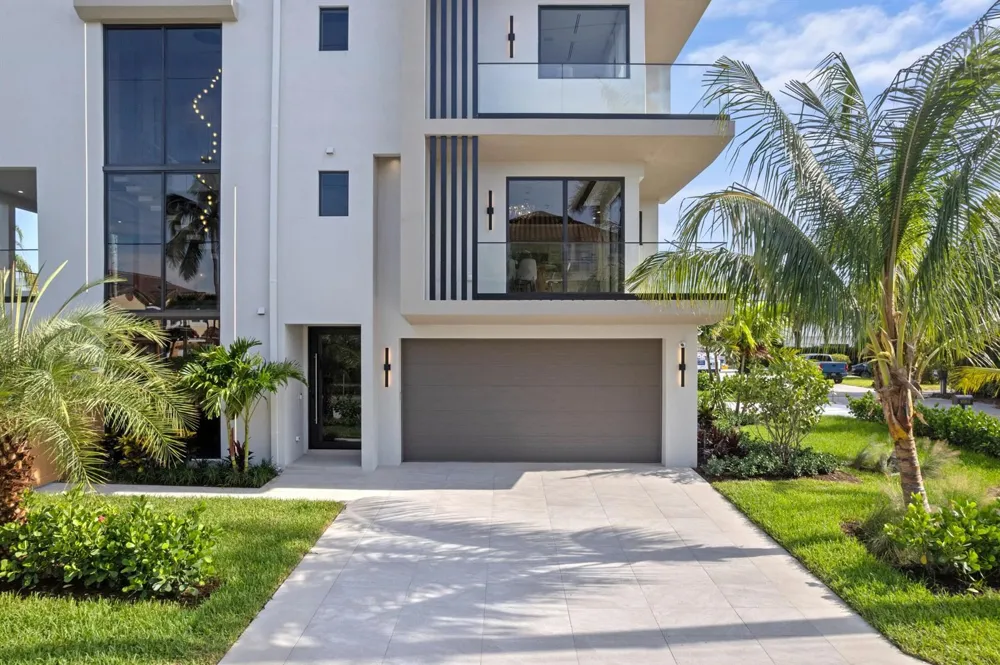 3099 Banyan Road #B Boca Raton, FL 33432
