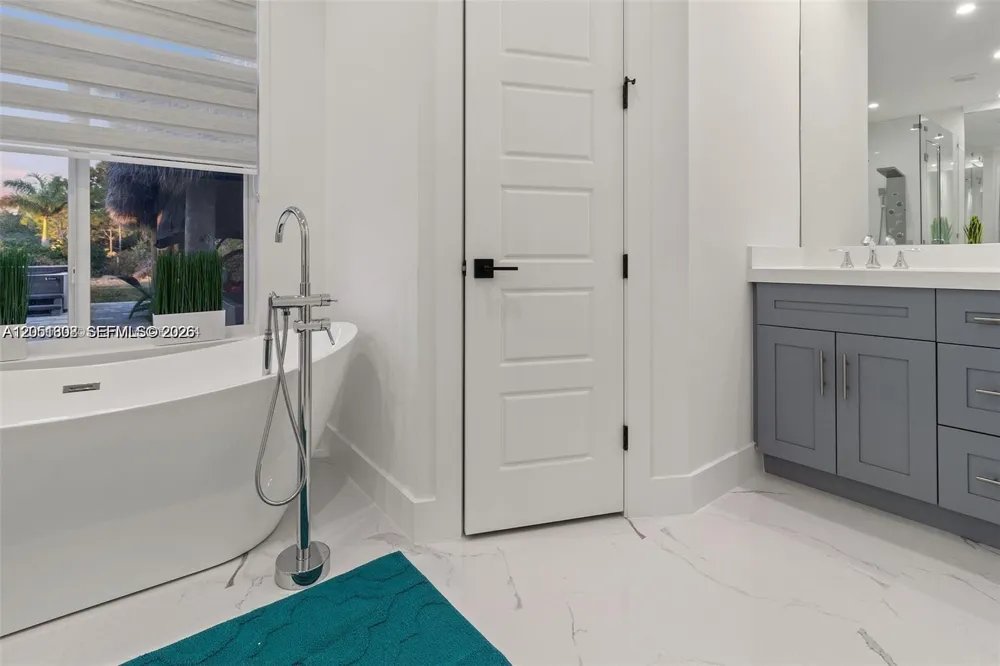 17575 SW 280 TH ST Homestead, FL 33031