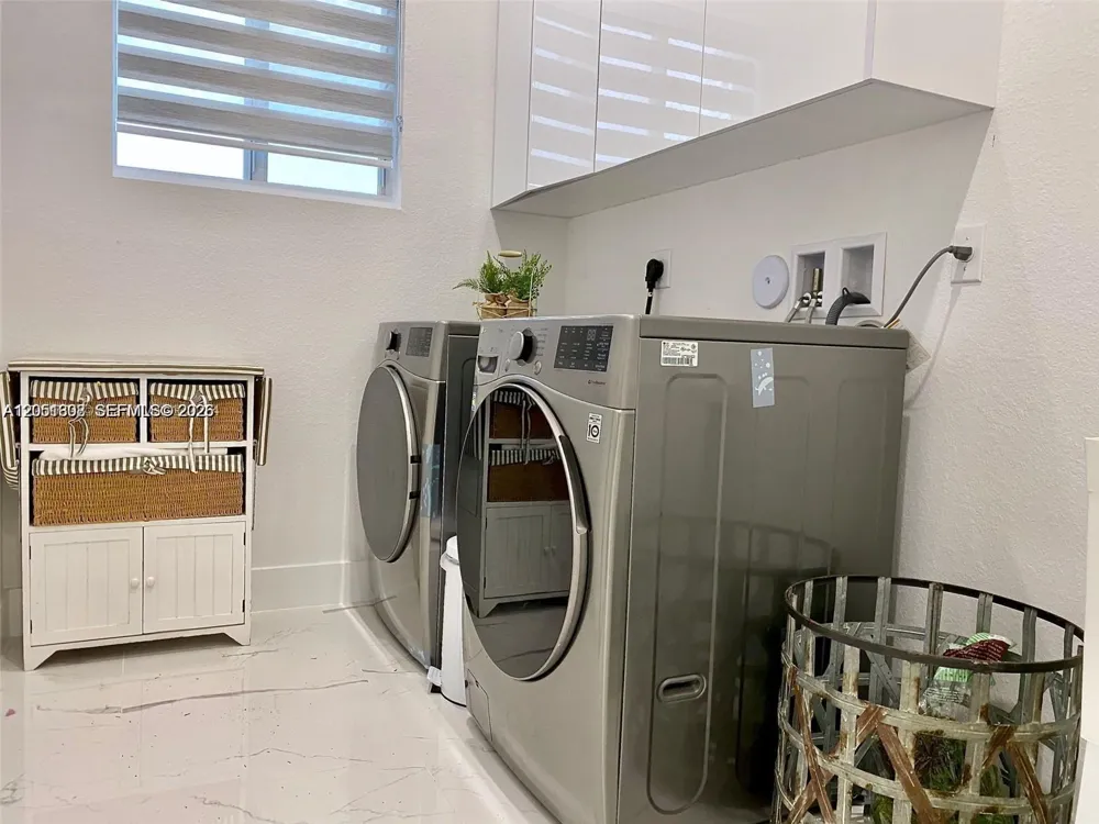 17575 SW 280 TH ST Homestead, FL 33031