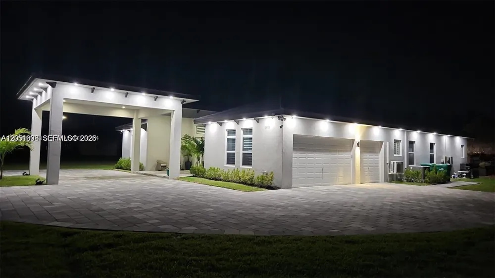 17575 SW 280 TH ST Homestead, FL 33031