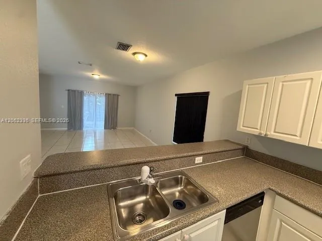 14025 SW 49th St #10 Miramar, FL 33027