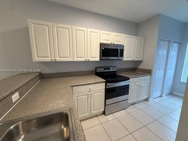 14025 SW 49th St #10 Miramar, FL 33027