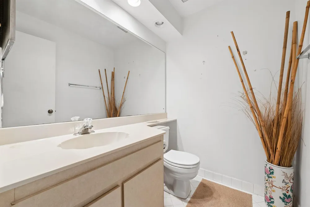 15615 SW 54th Street Miami, FL 33185