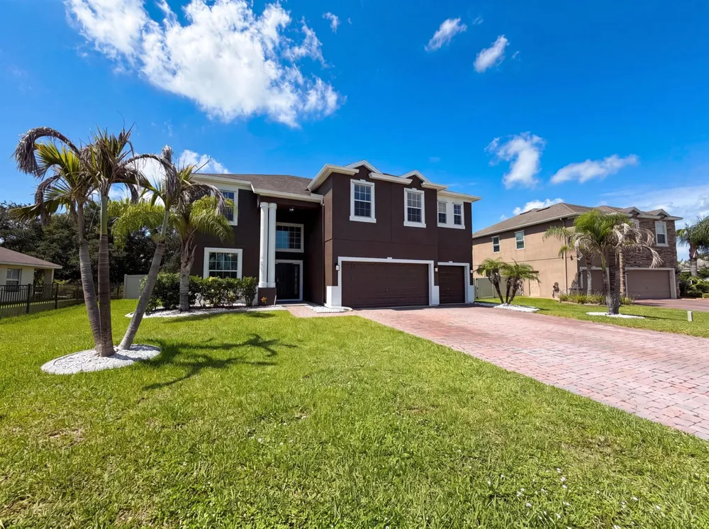 5845 Wyndham Manor Vero Beach, FL 32967