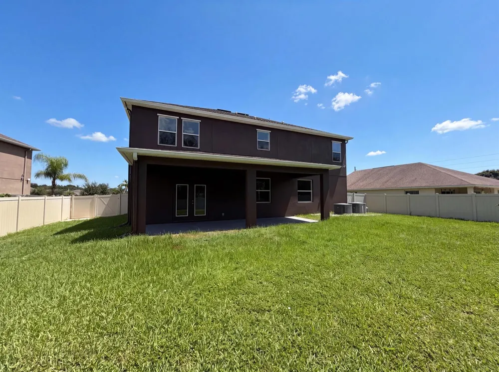 5845 Wyndham Manor Vero Beach, FL 32967