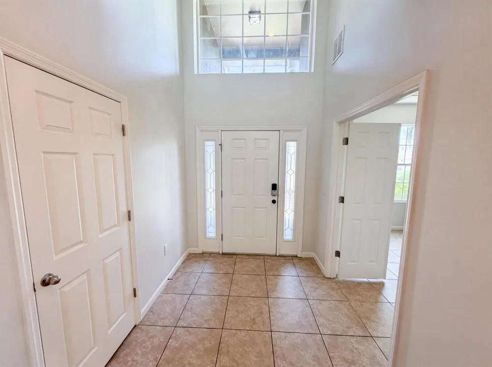 5845 Wyndham Manor Vero Beach, FL 32967