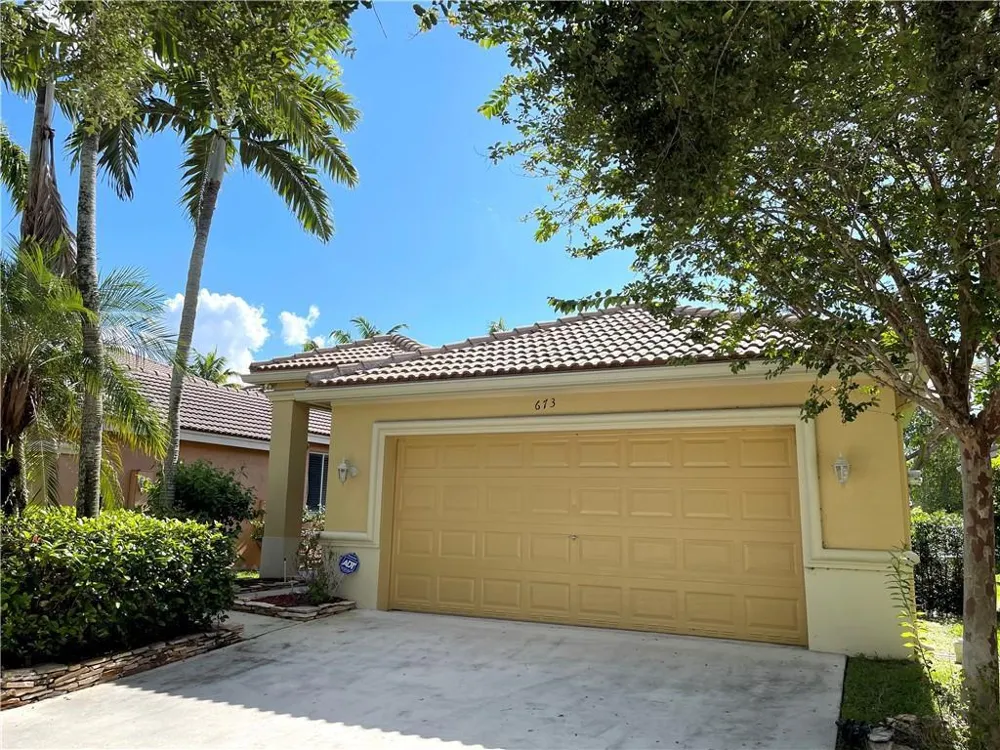 673 CONSERVATION DRIVE Weston, FL 33327
