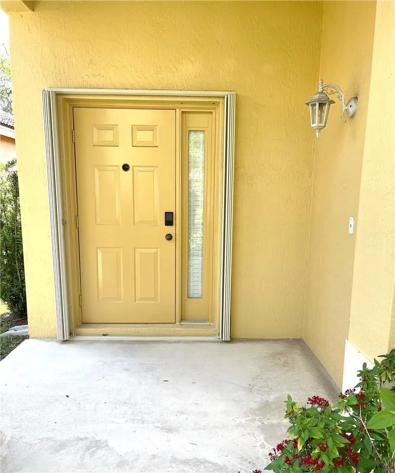 673 CONSERVATION DRIVE Weston, FL 33327