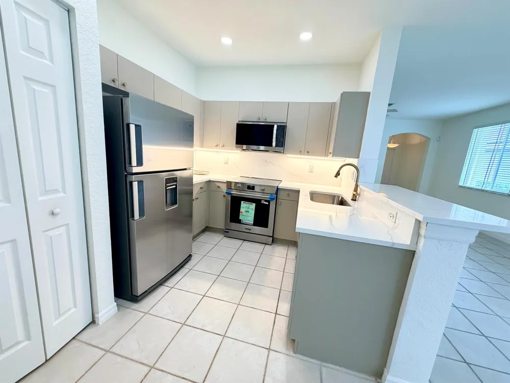 673 CONSERVATION DRIVE Weston, FL 33327