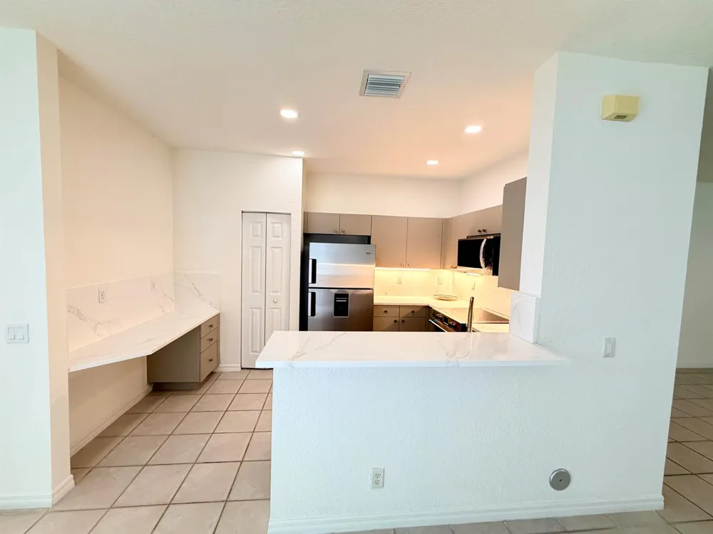 673 CONSERVATION DRIVE Weston, FL 33327