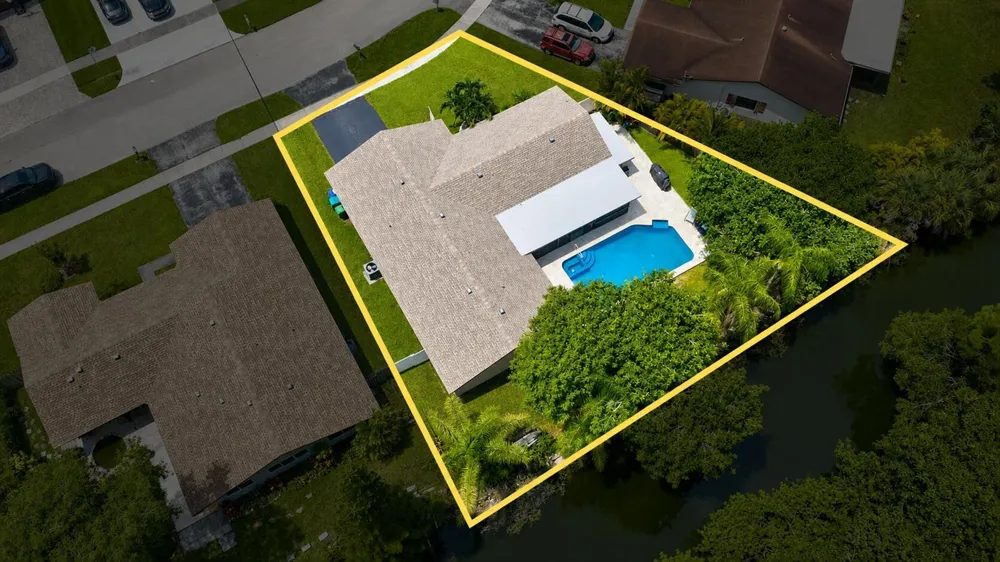 7041 NW 23RD STREET Margate, FL 33063