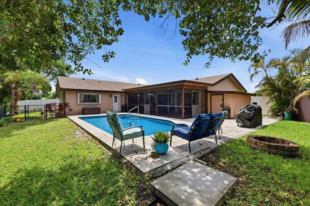 7041 NW 23RD STREET Margate, FL 33063