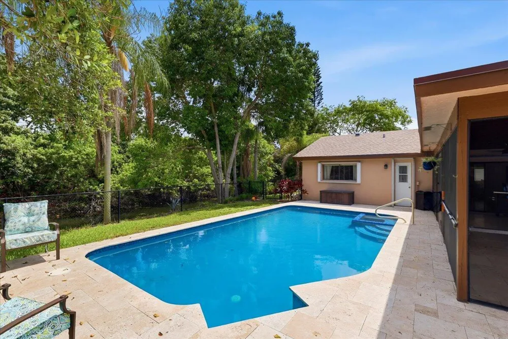7041 NW 23RD STREET Margate, FL 33063