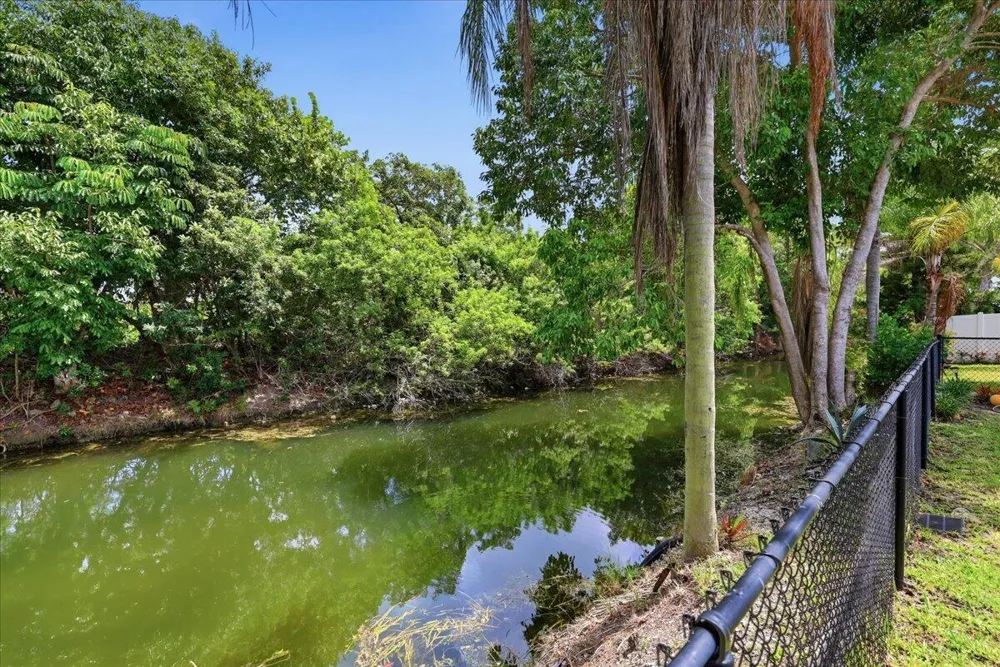 7041 NW 23RD STREET Margate, FL 33063