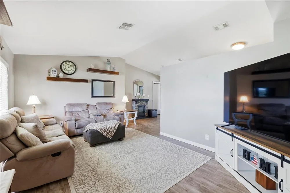 7041 NW 23RD STREET Margate, FL 33063