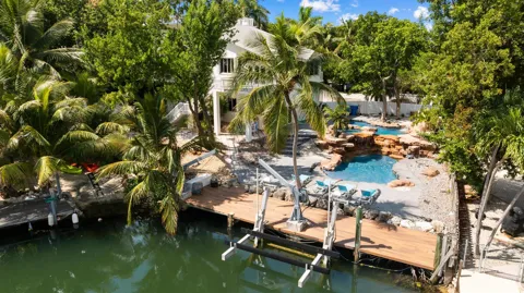 168 INDIAN MOUND TRAIL