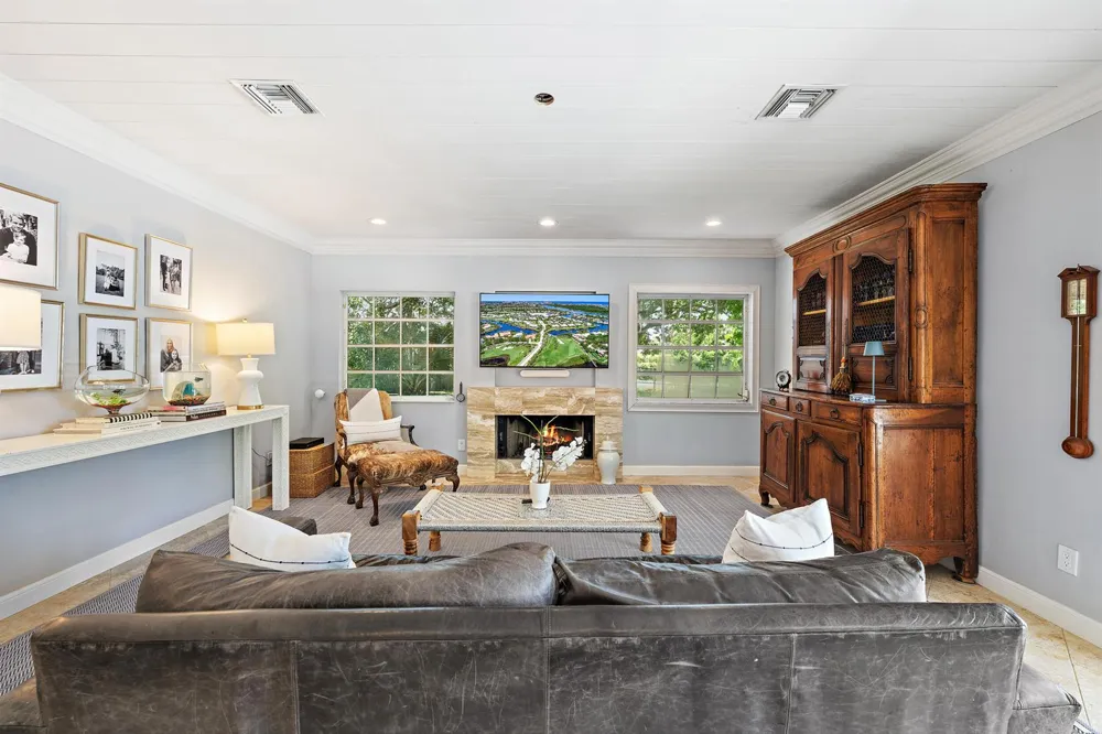3 SE Loggerhead Lane Tequesta, FL 33469