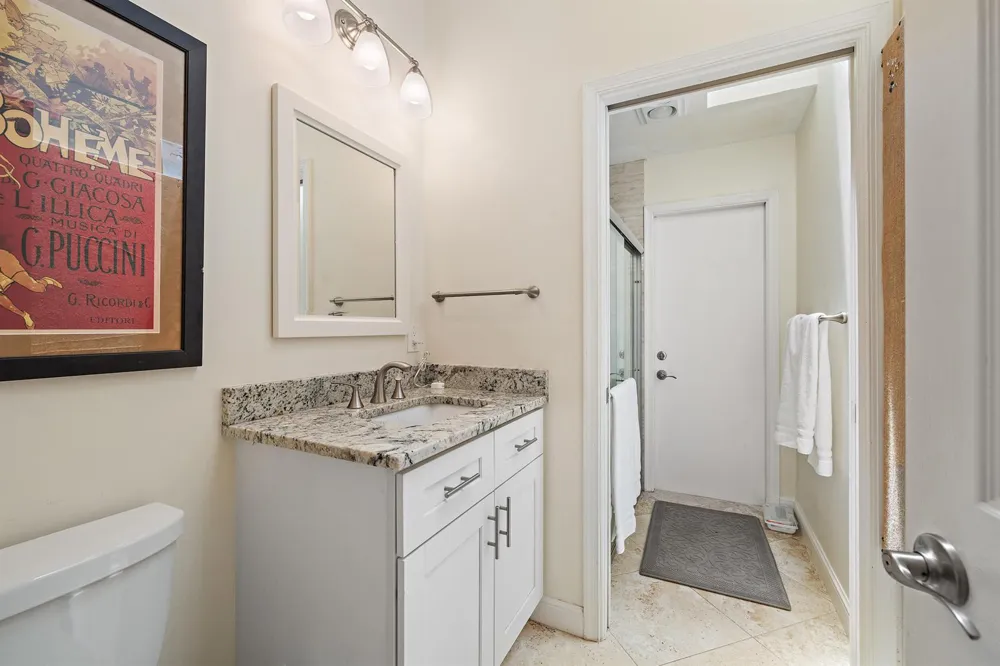 3 SE Loggerhead Lane Tequesta, FL 33469