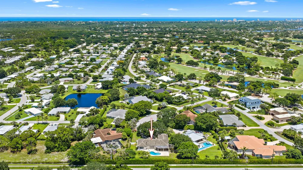 3 SE Loggerhead Lane Tequesta, FL 33469